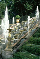 Каскад фонтана в Версале